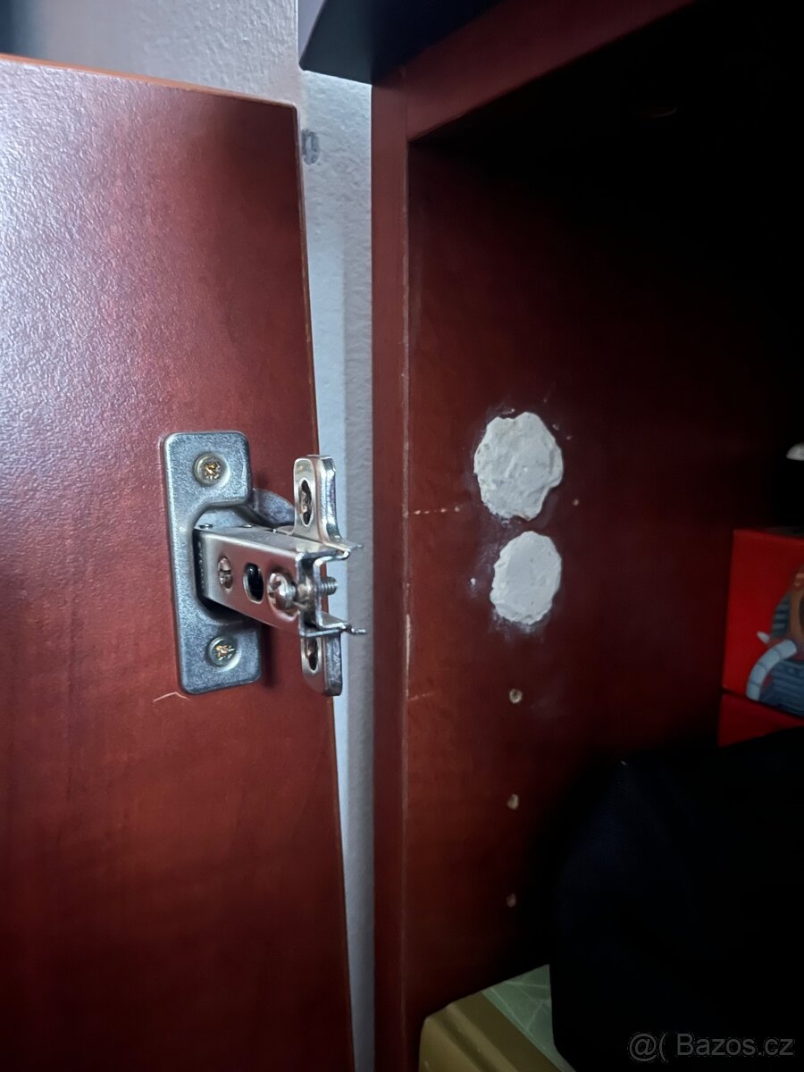 Sestava nábytku - skříň s nástavbou, skříňka pod TV, stolky - 3