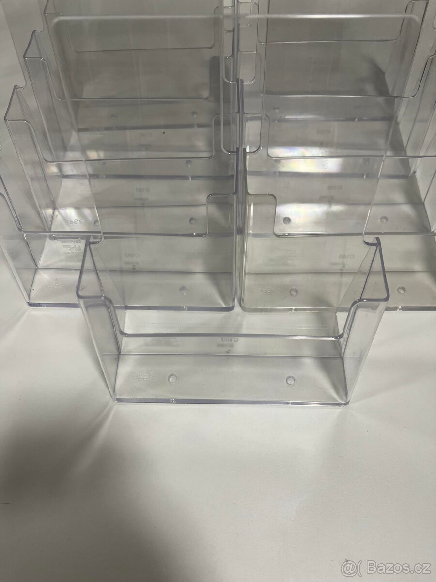 Stojánek na letáky A5 - 3