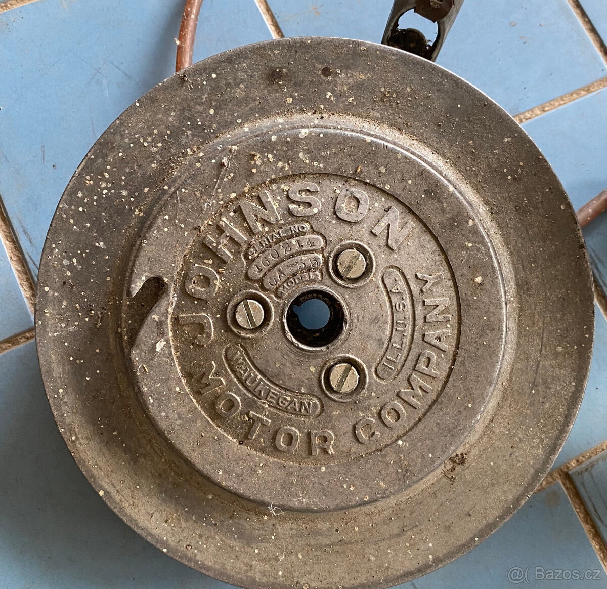 Starý lodní motor Johnson 1926 - 3