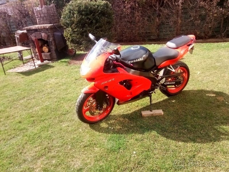 Kawasaki ninja zx9r - 3