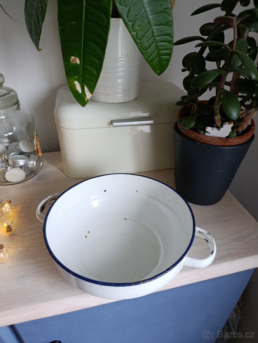 Smaltovaná bílá mísa - 3