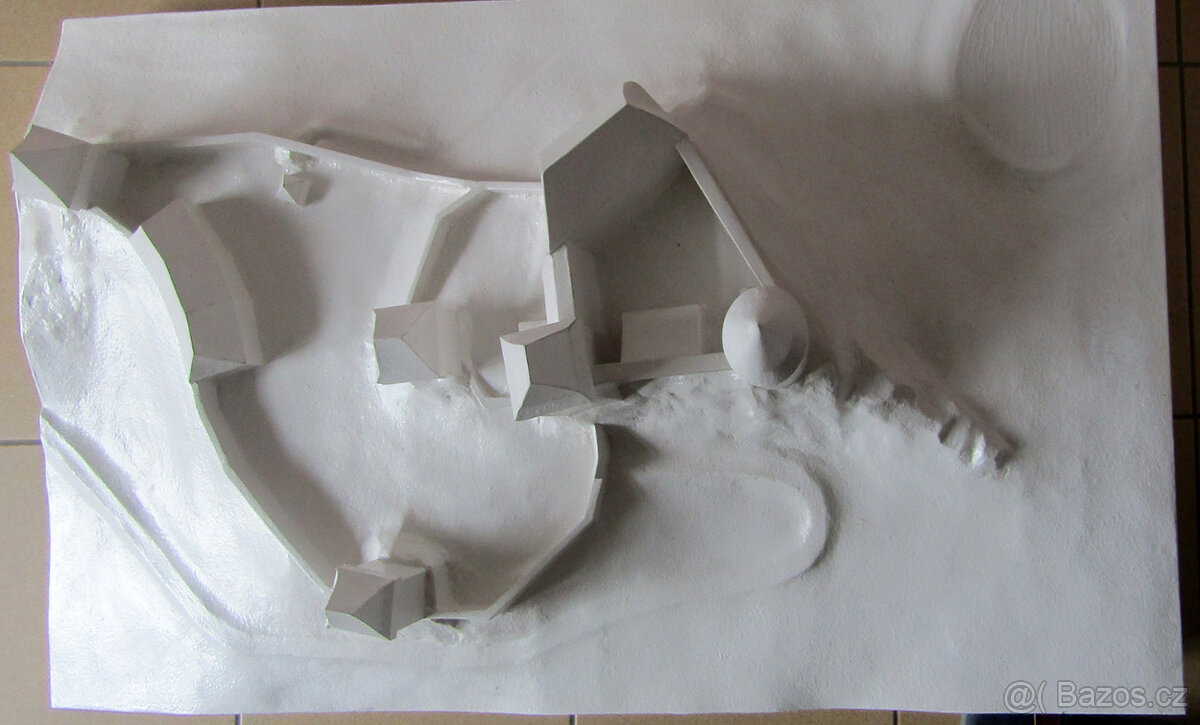 model hradu Lopata - 3