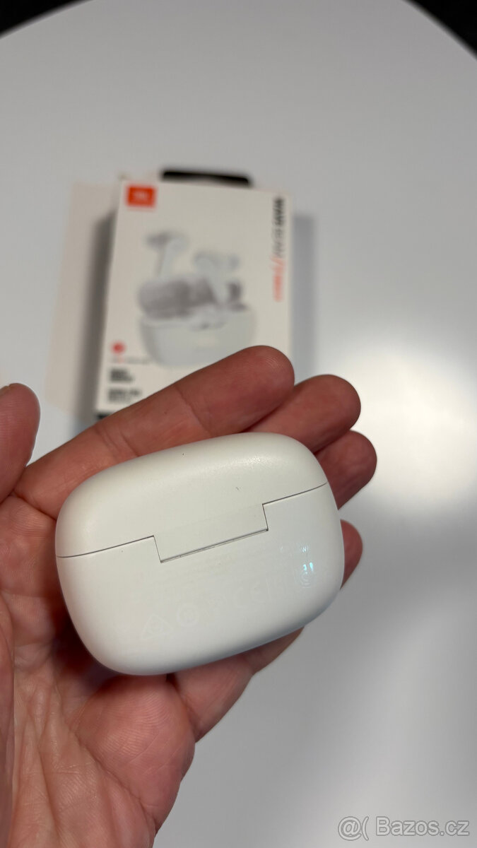 JBL Wave Beam v bílé barvě - 3