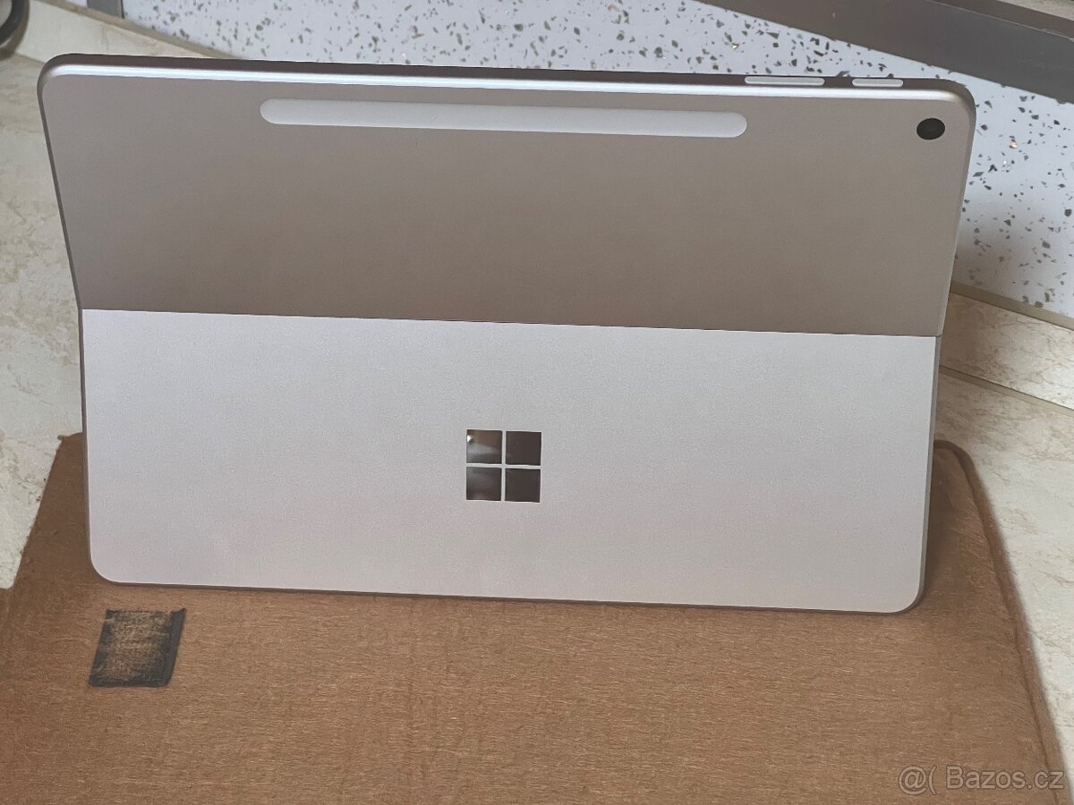 Microsoft Surface Pro 12” Snapdragon X Plus, 16gb, 512gb - 3
