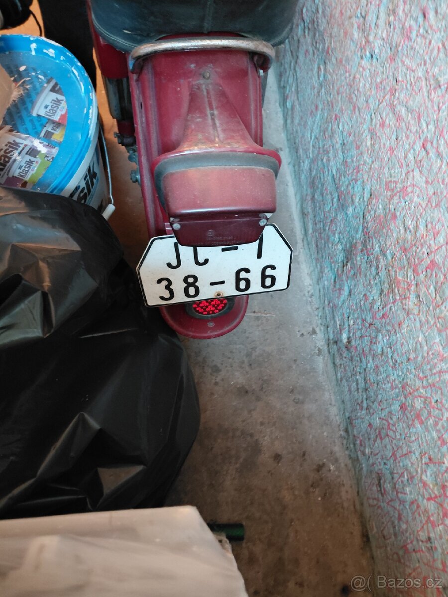 JAWA 250 typ 592 - 3