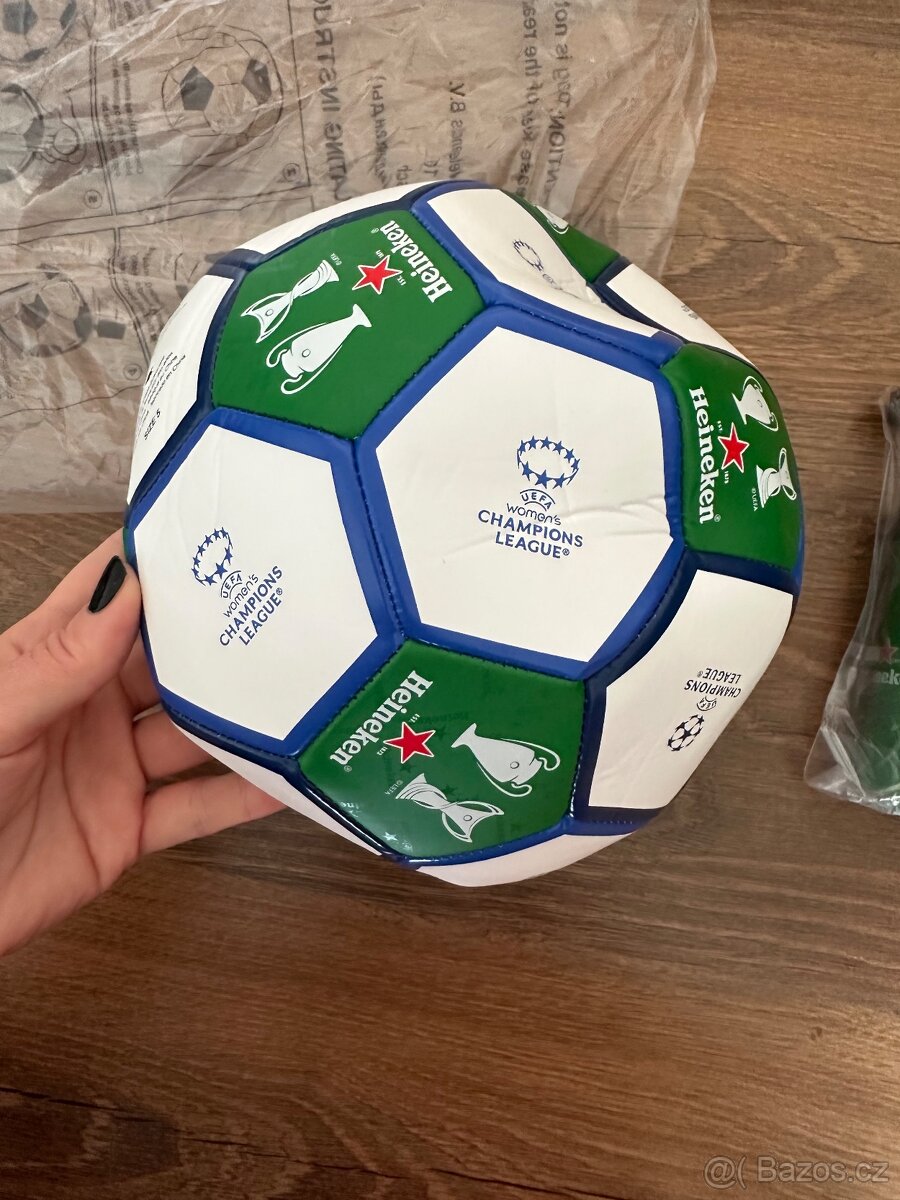 Fotbalový míč UEFA Heineken + pumpička (sada) - 3