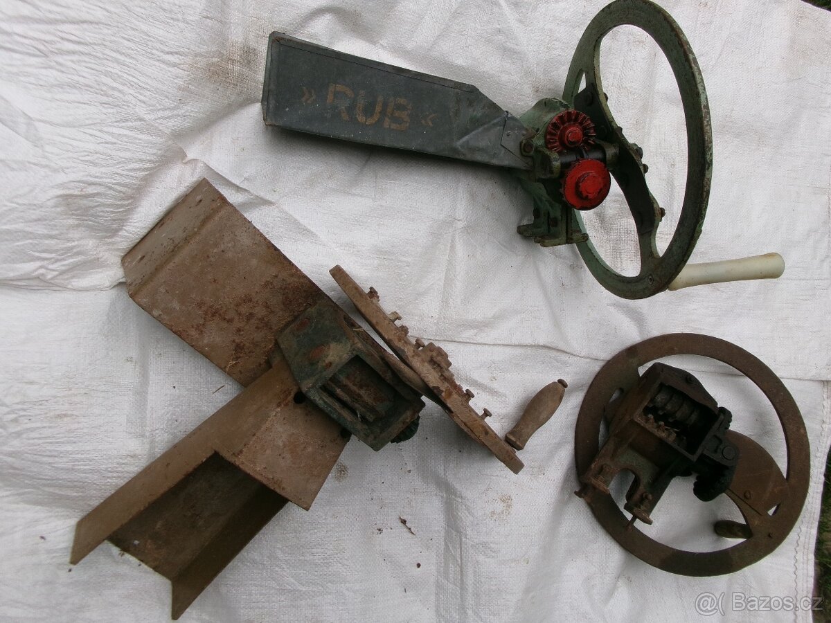 prodám dvoukolák, litinové boky podstavce na šicí stroj, vho - 3