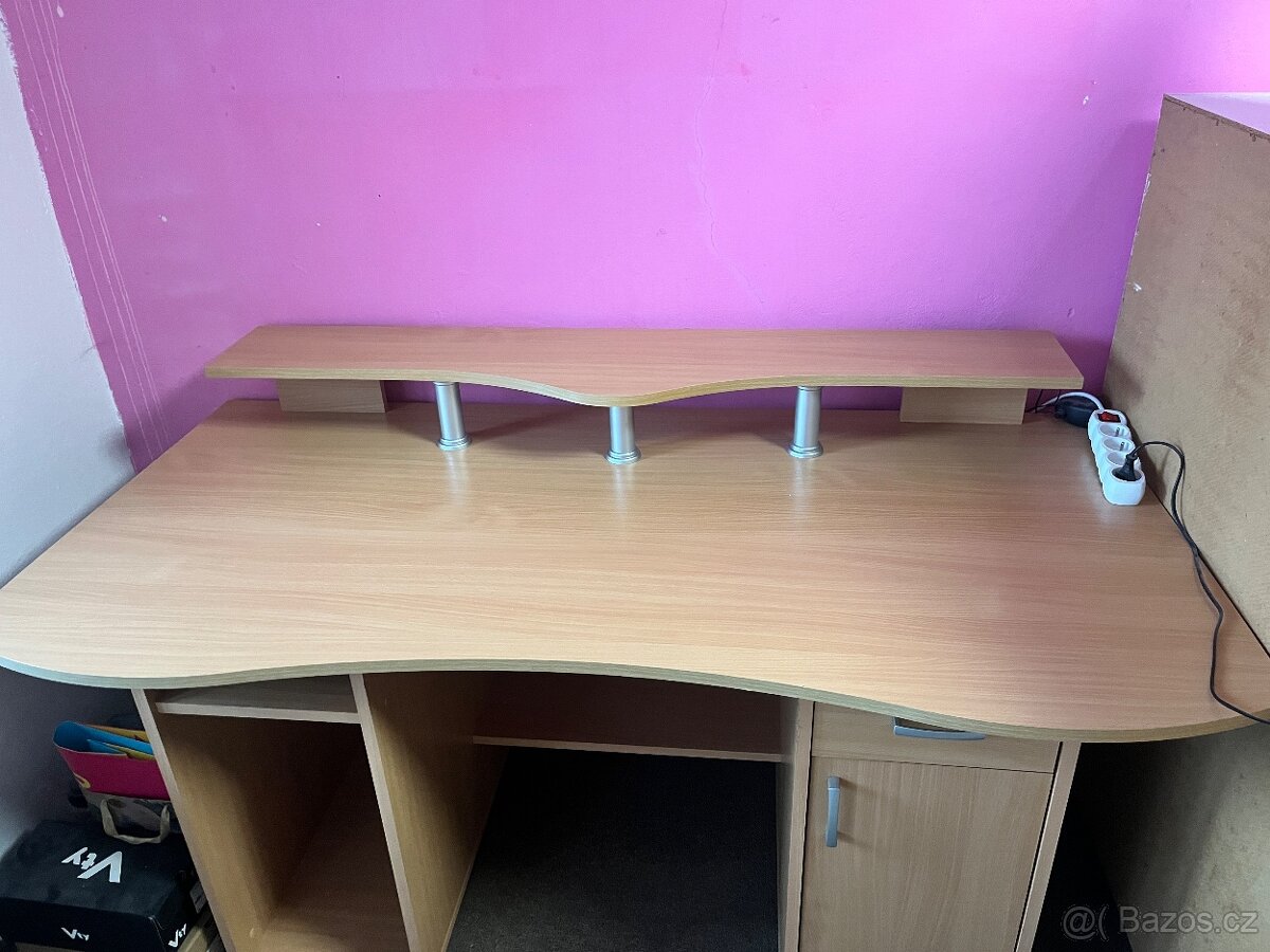 Psací stůl - 3