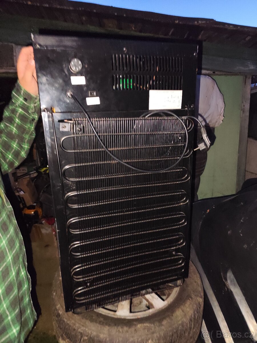 Barová mini lednice/chladnička na nápoje - 3