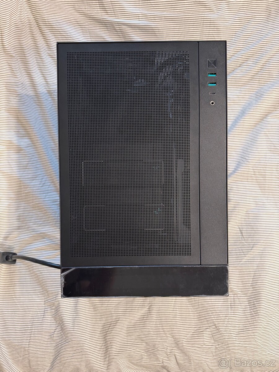 Nabízím kompletní herní PC – 9600X, 9070XT - 3