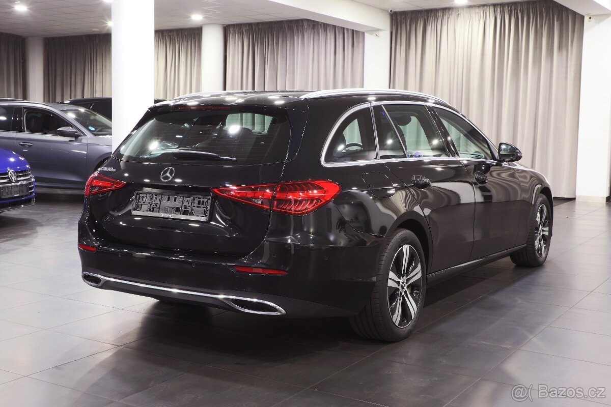 Mercedes-Benz C 300eT 66tkm - otevřeno celý víkend do 20:00 - 3