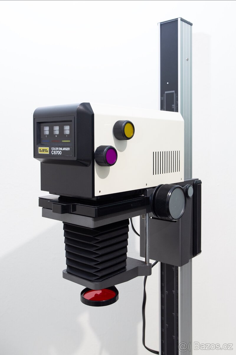 Zvětšovací přístroj LPL / Omega C6700 s barevní hlavou - 3