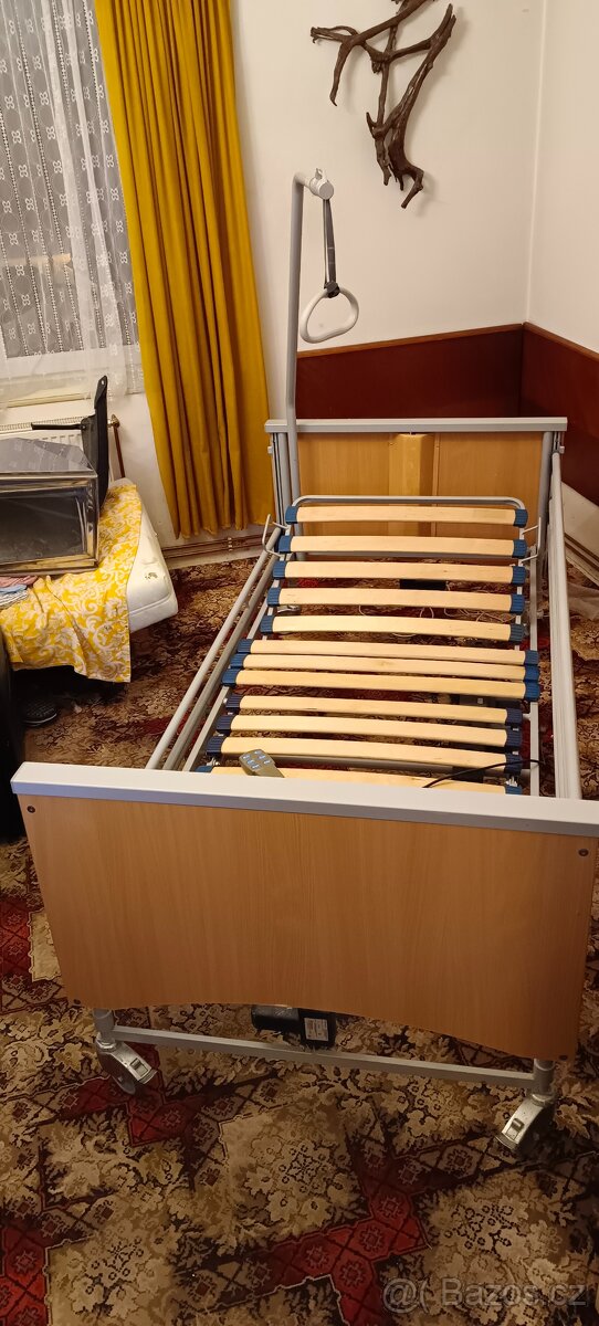 Zdravotní polohovací postel - 3