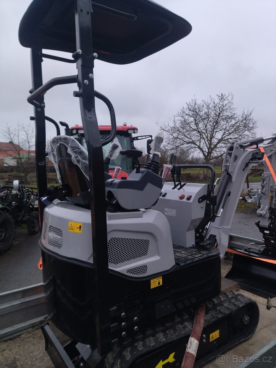 Minibagr Carter CT 10 diesel - 3