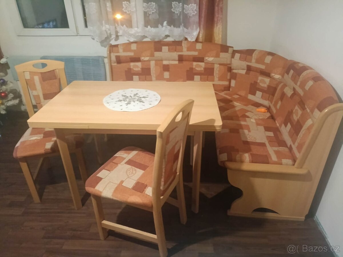 Kucynska lavice ,stůl, židle - 3