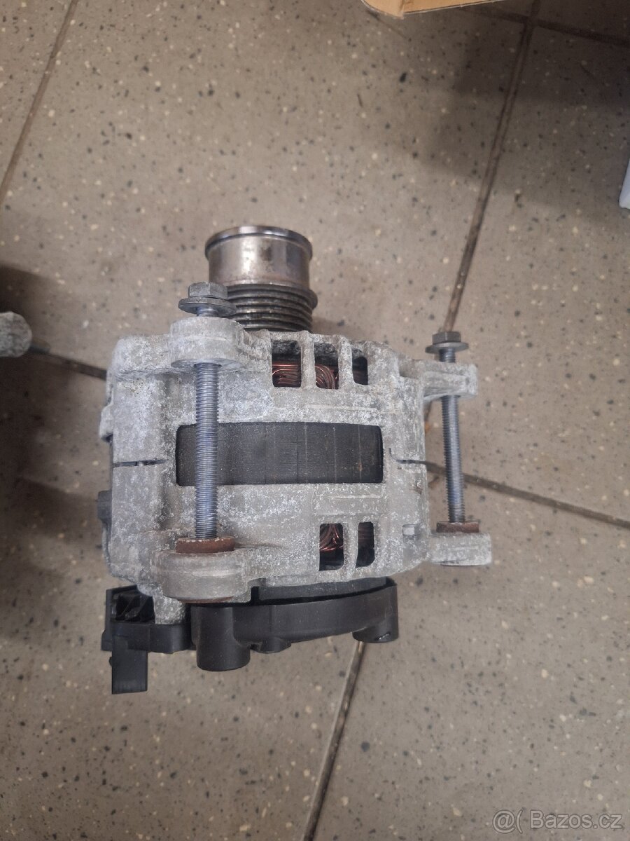 Alternátor VW 1.5 TSI - 3