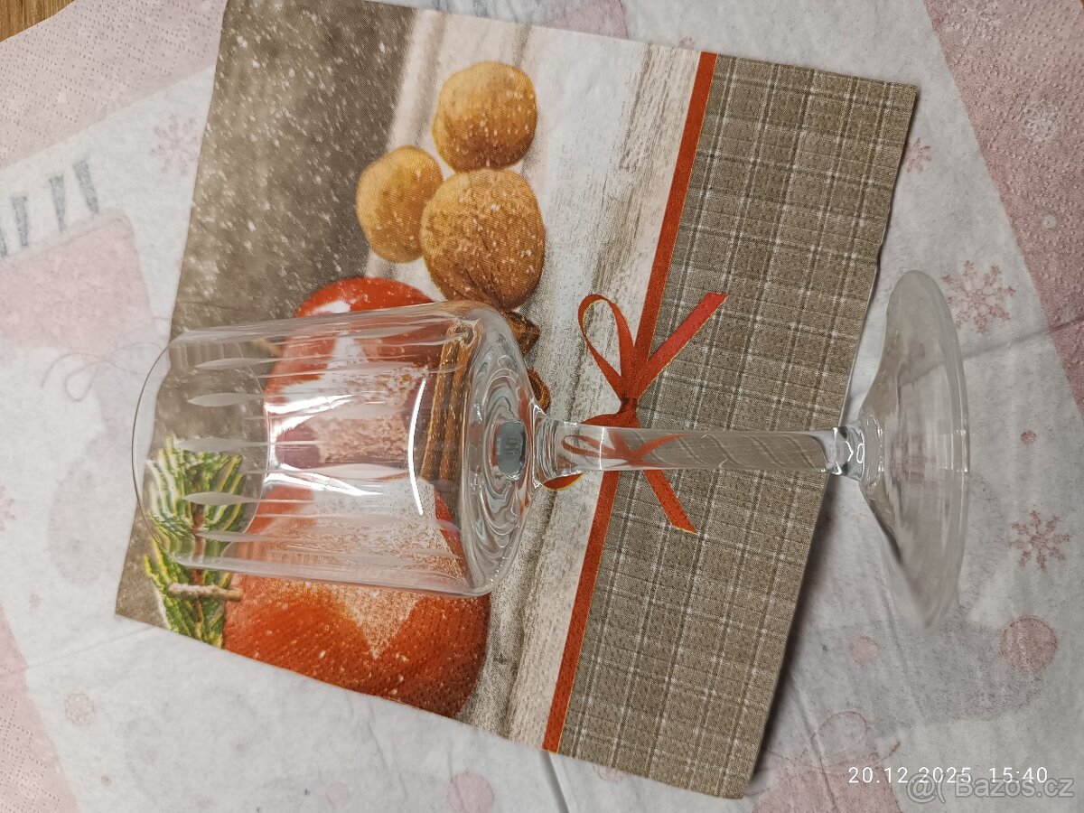 Skleničky na nožičce - 3