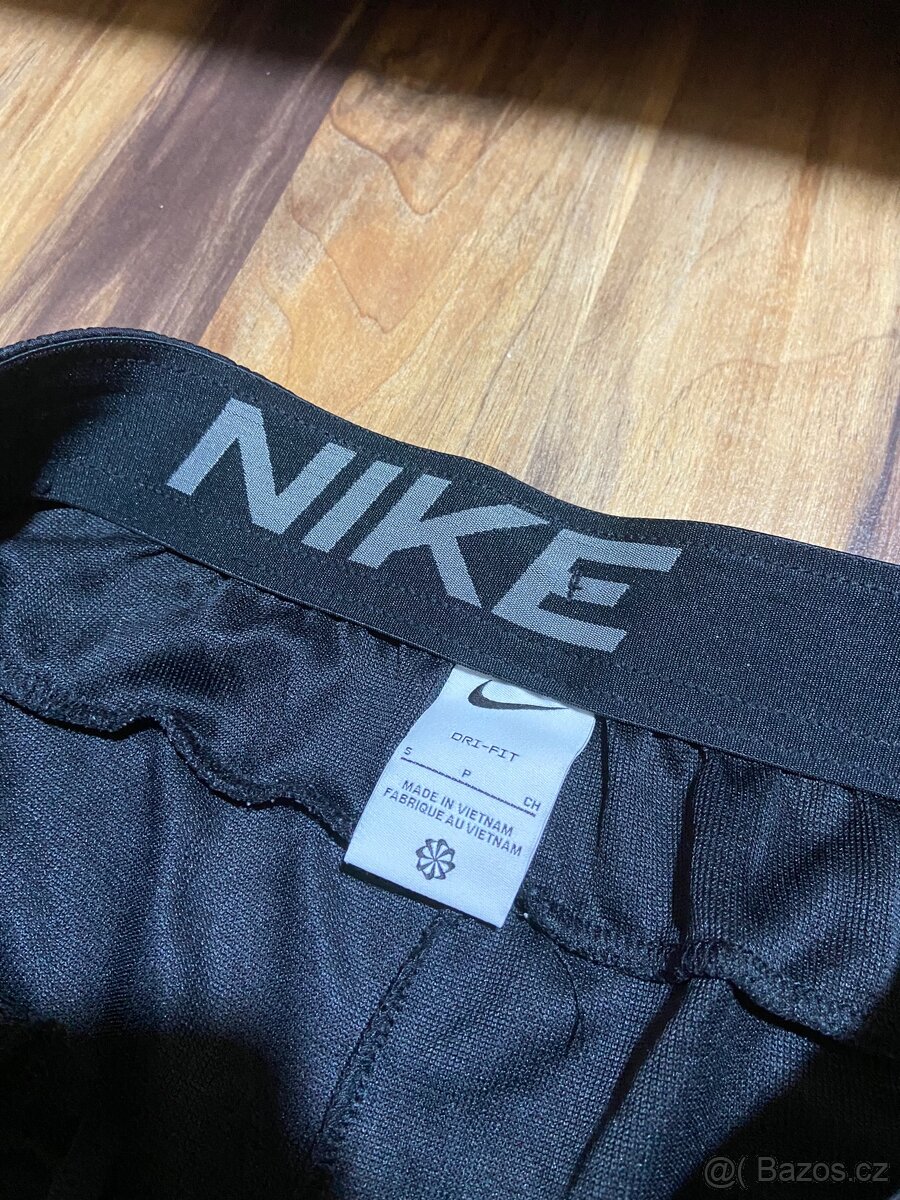 Nike Pro kraťasy - 3