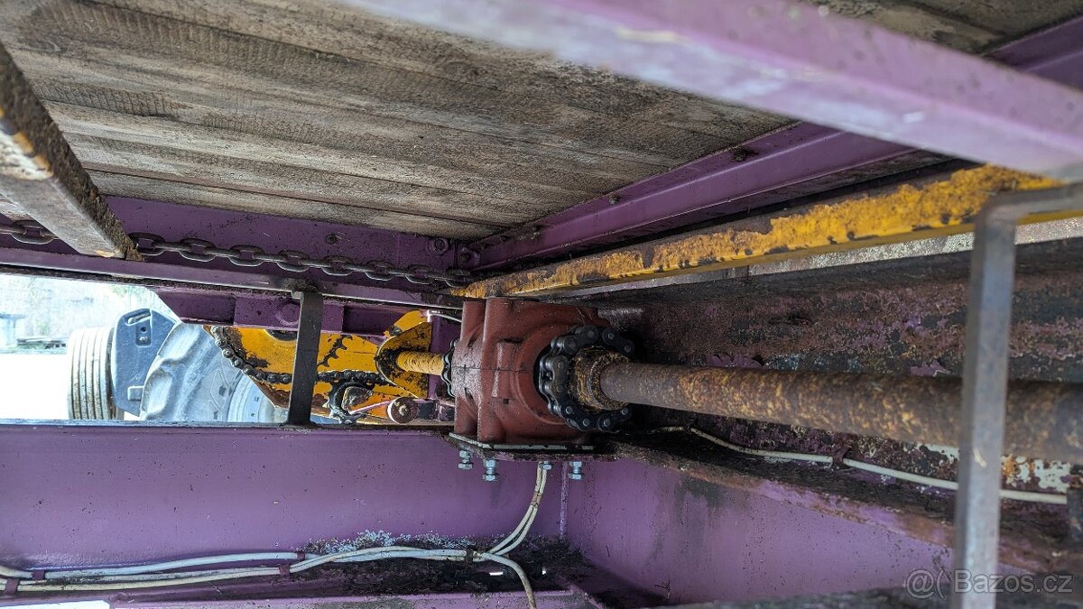 Krmný vůz STS Olbramovice Kamzík MAXI - 3