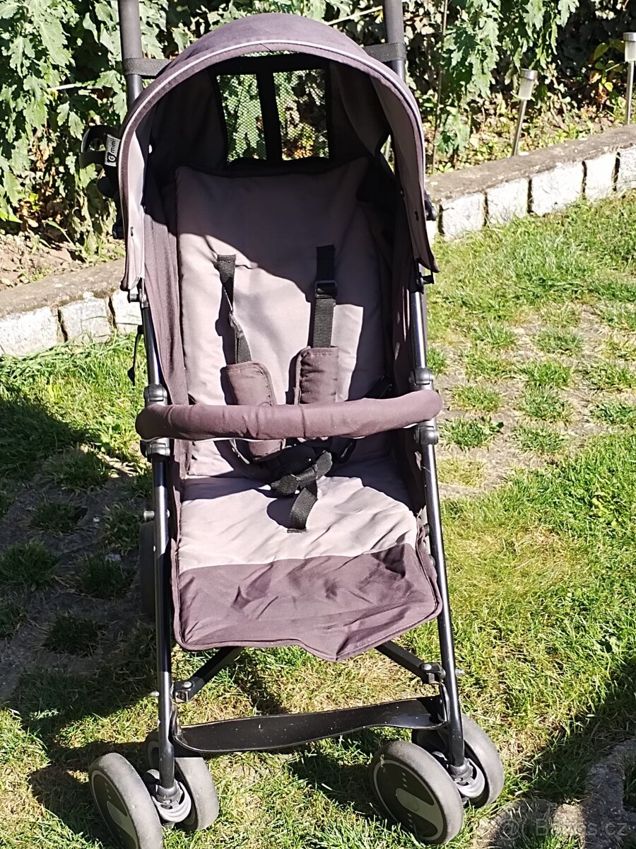 Skládací kočárek - 3
