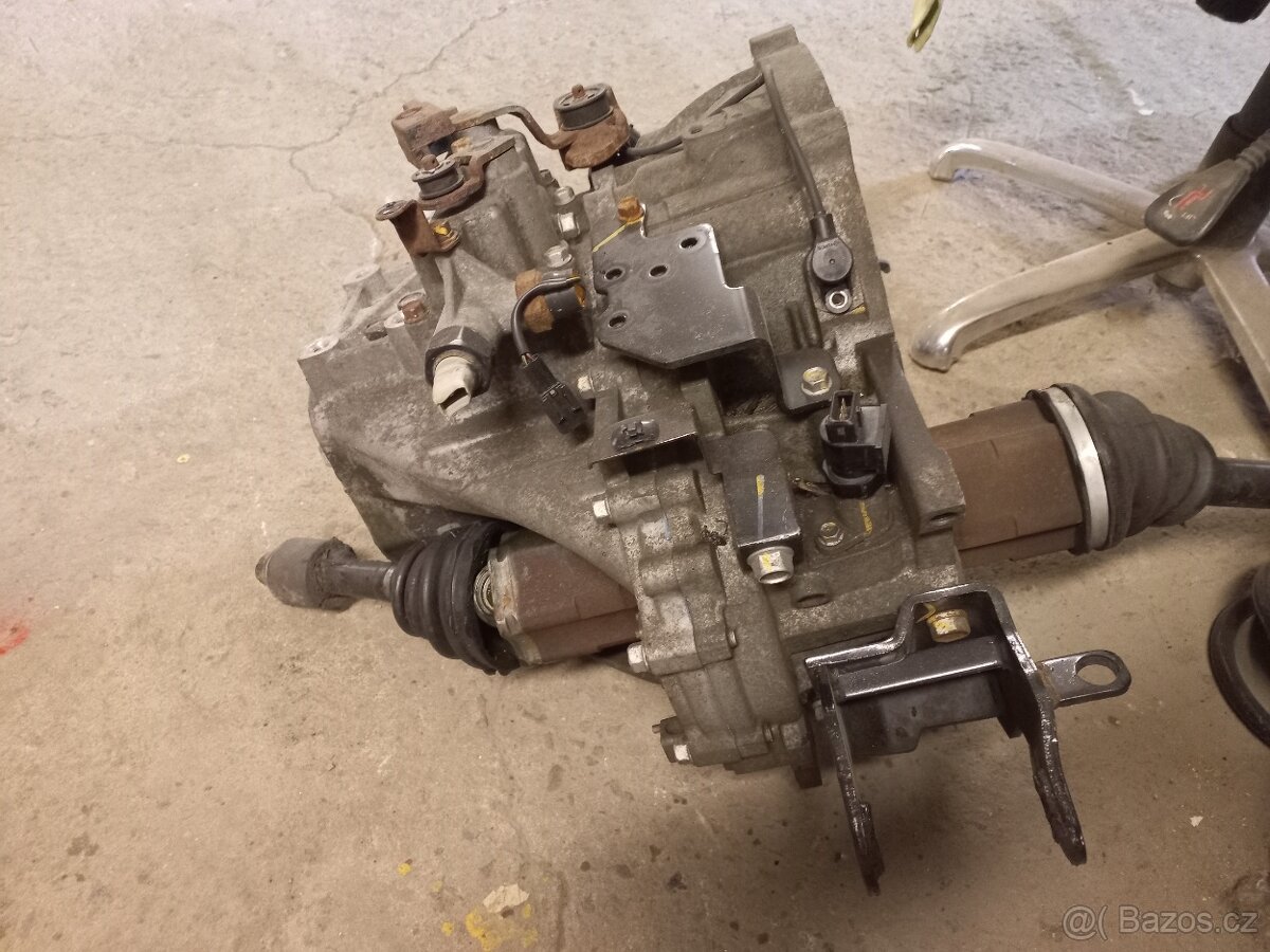 Kia ceed prevodovka r.v 2008 1.6crdi - 3