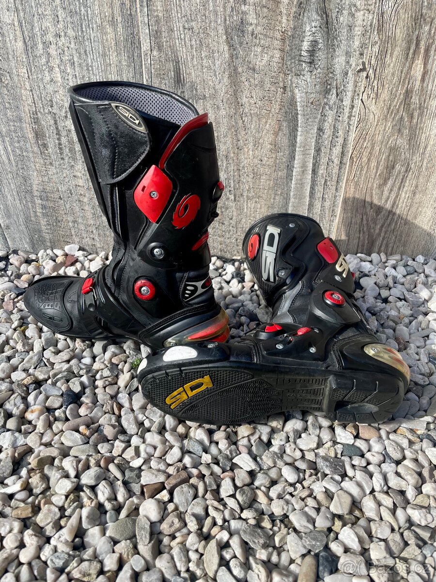 SIDI moto boots - 3