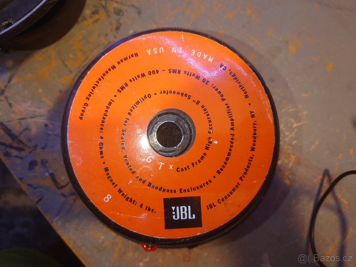 Jbl subwoofery 8" - 3