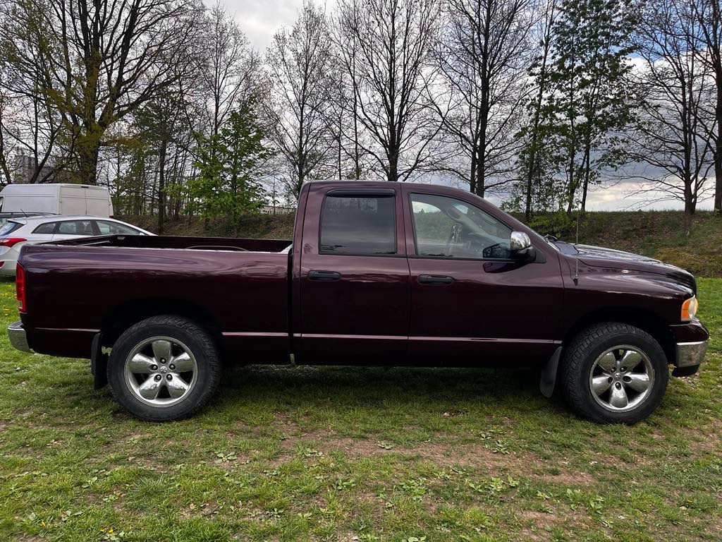 Dodge ram 1500 5.7 Hemi