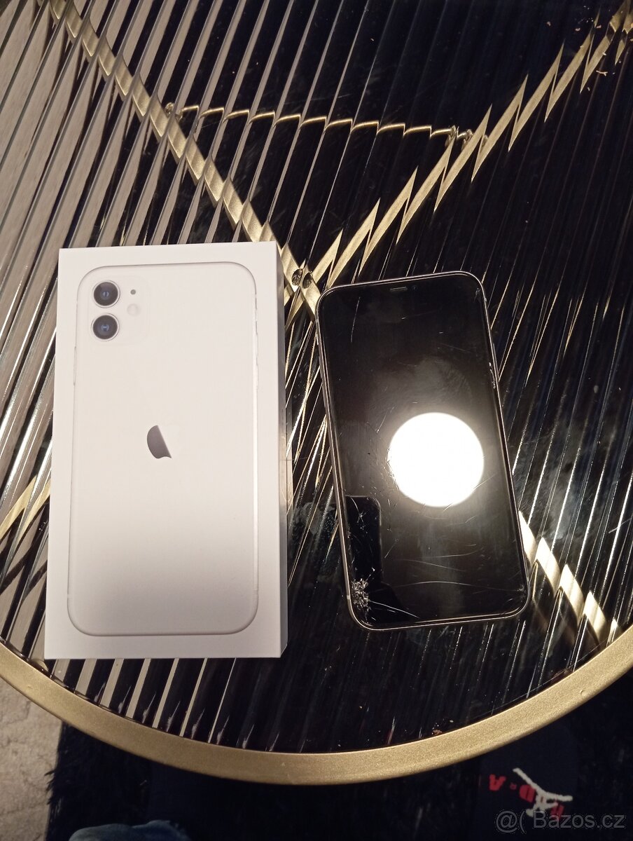 Prodám iphone 11 - 3