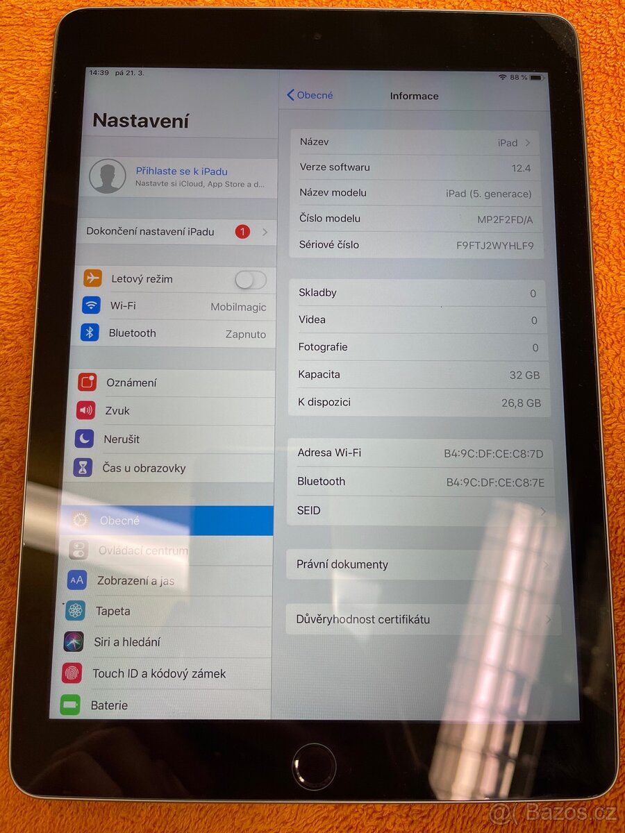 Apple iPad (5.generace) 32GB v top stavu - 3
