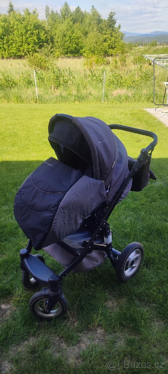 Dětský kočárek - 3