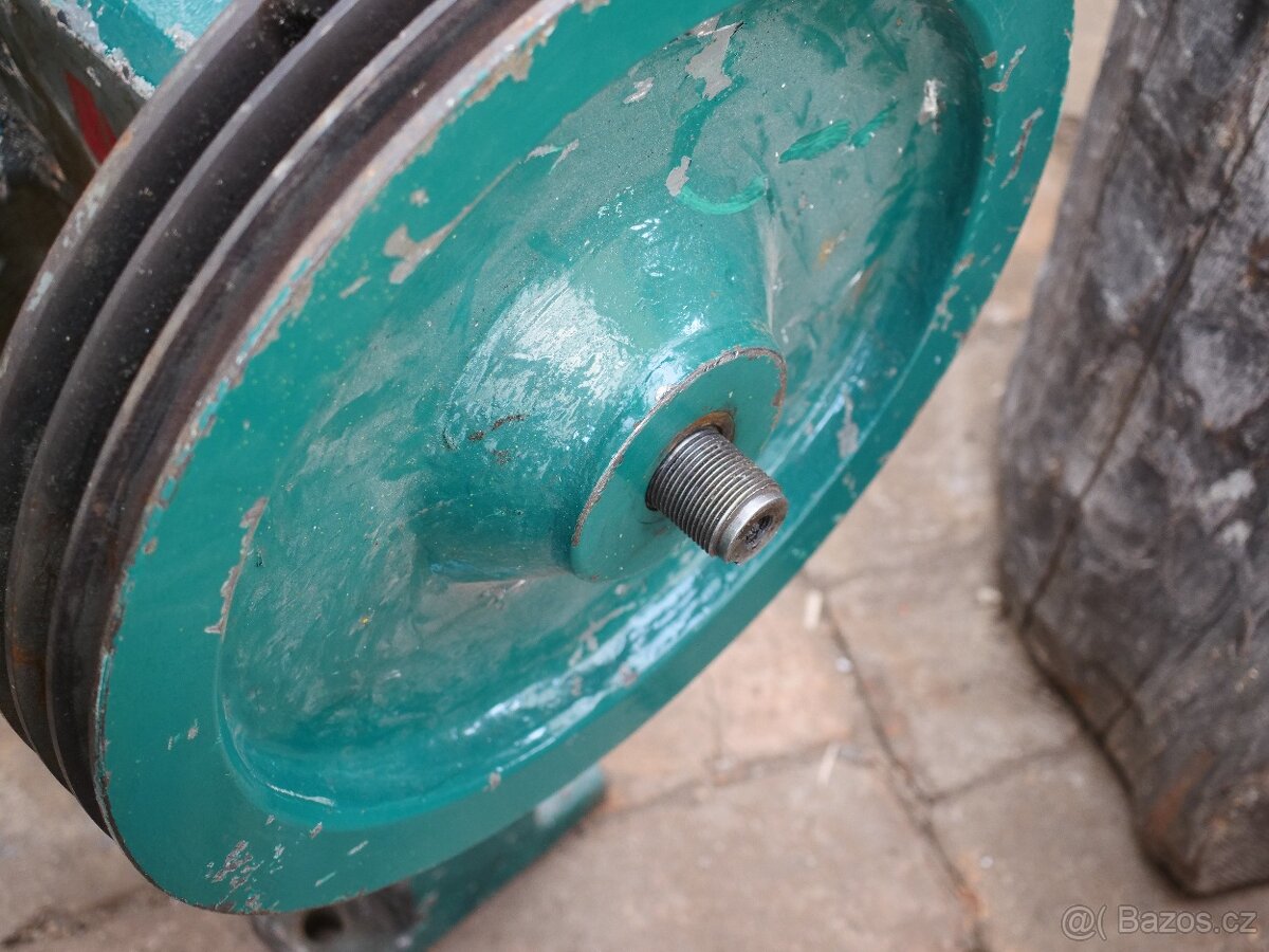 Malý excentrický lis - 3