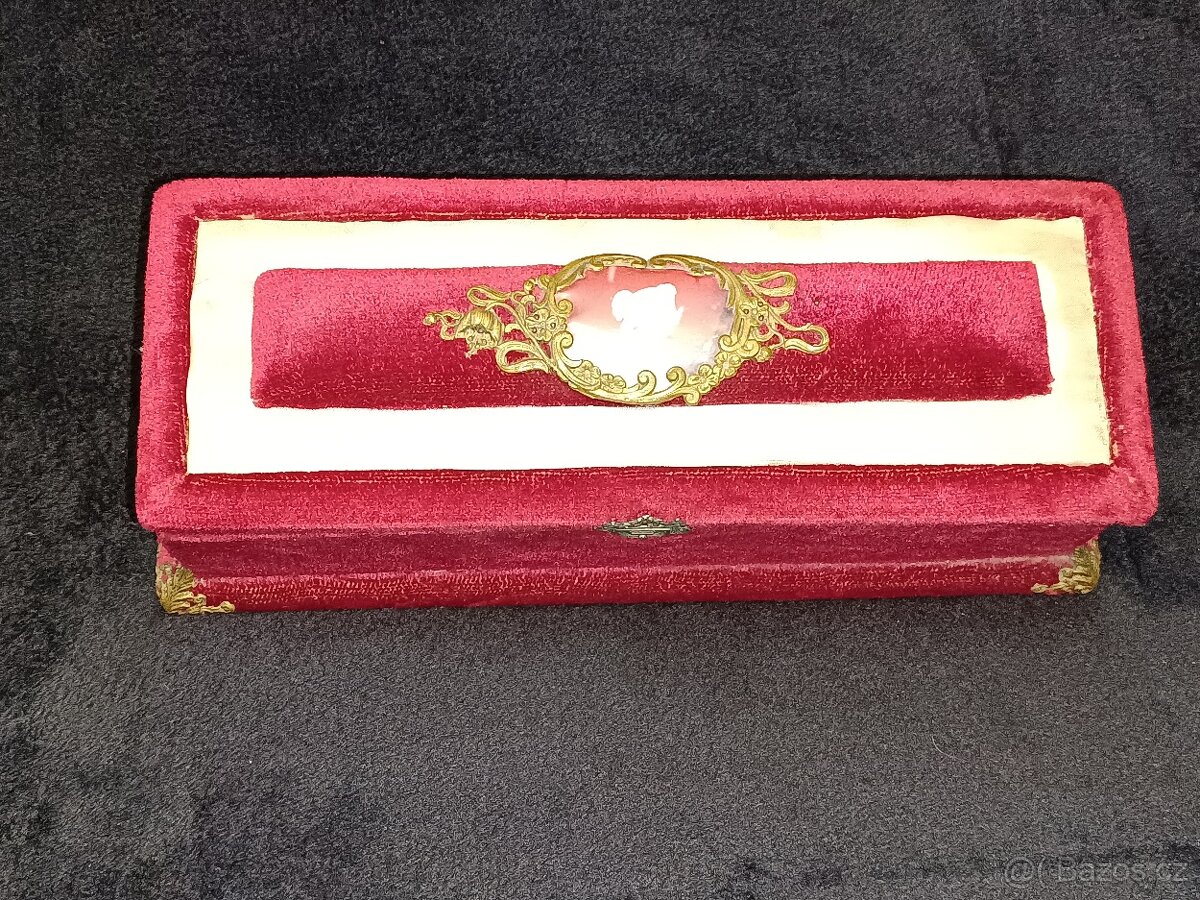 Secesní šperkovnice - 3