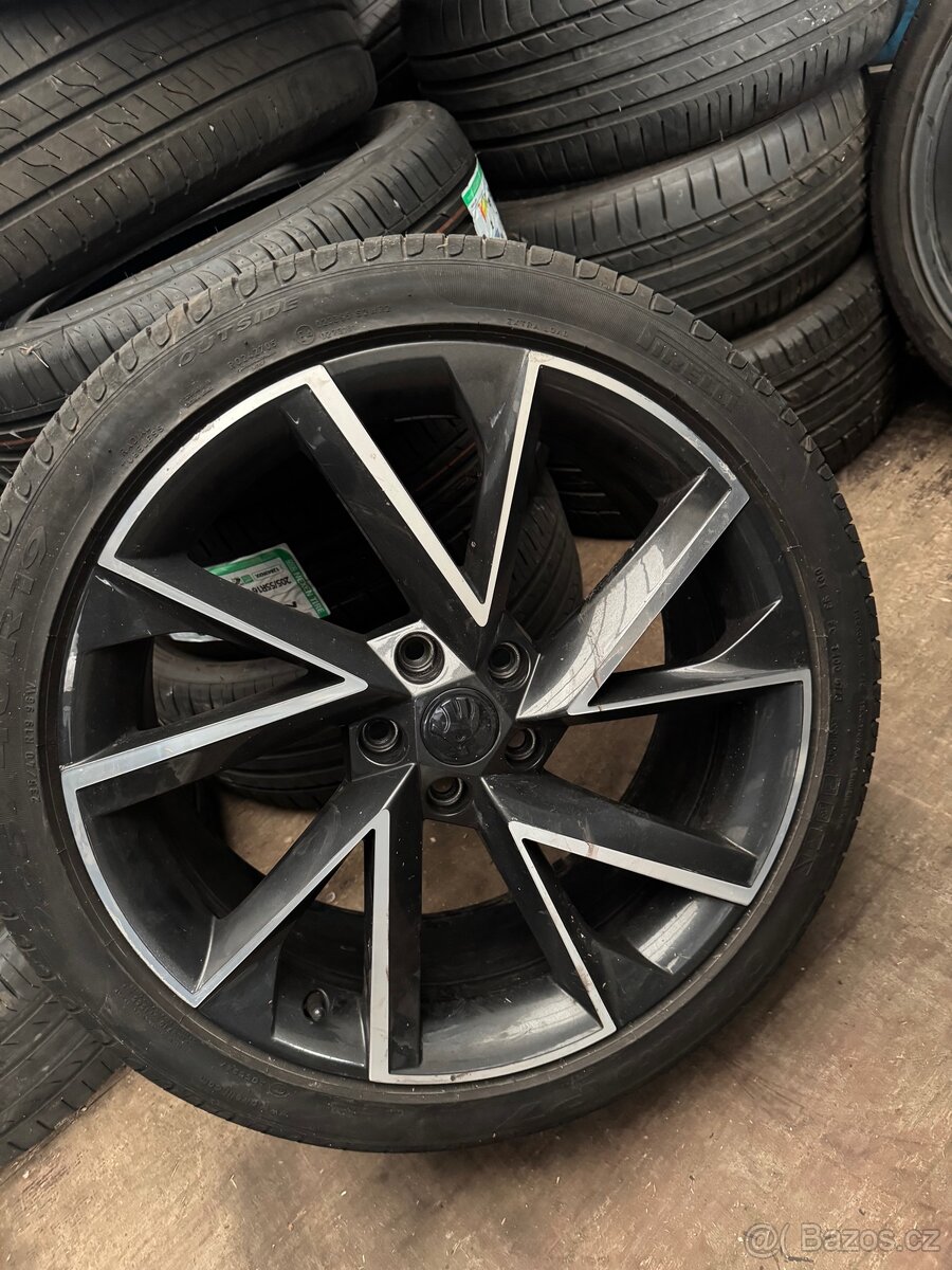 Alu kola originál Škoda Superb 3 - 3