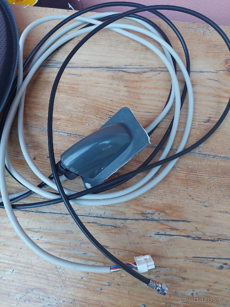 Satelitní TV systém pro karavan ALDEN - 3