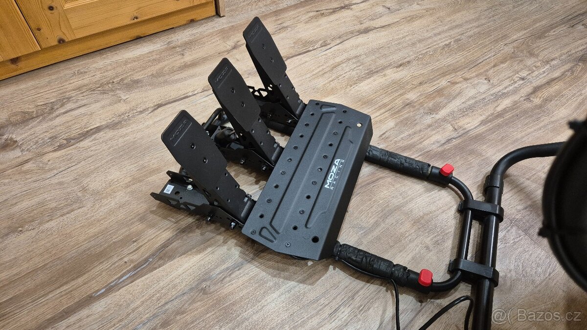 Moza R3 PC + spojka + sedačka - 3