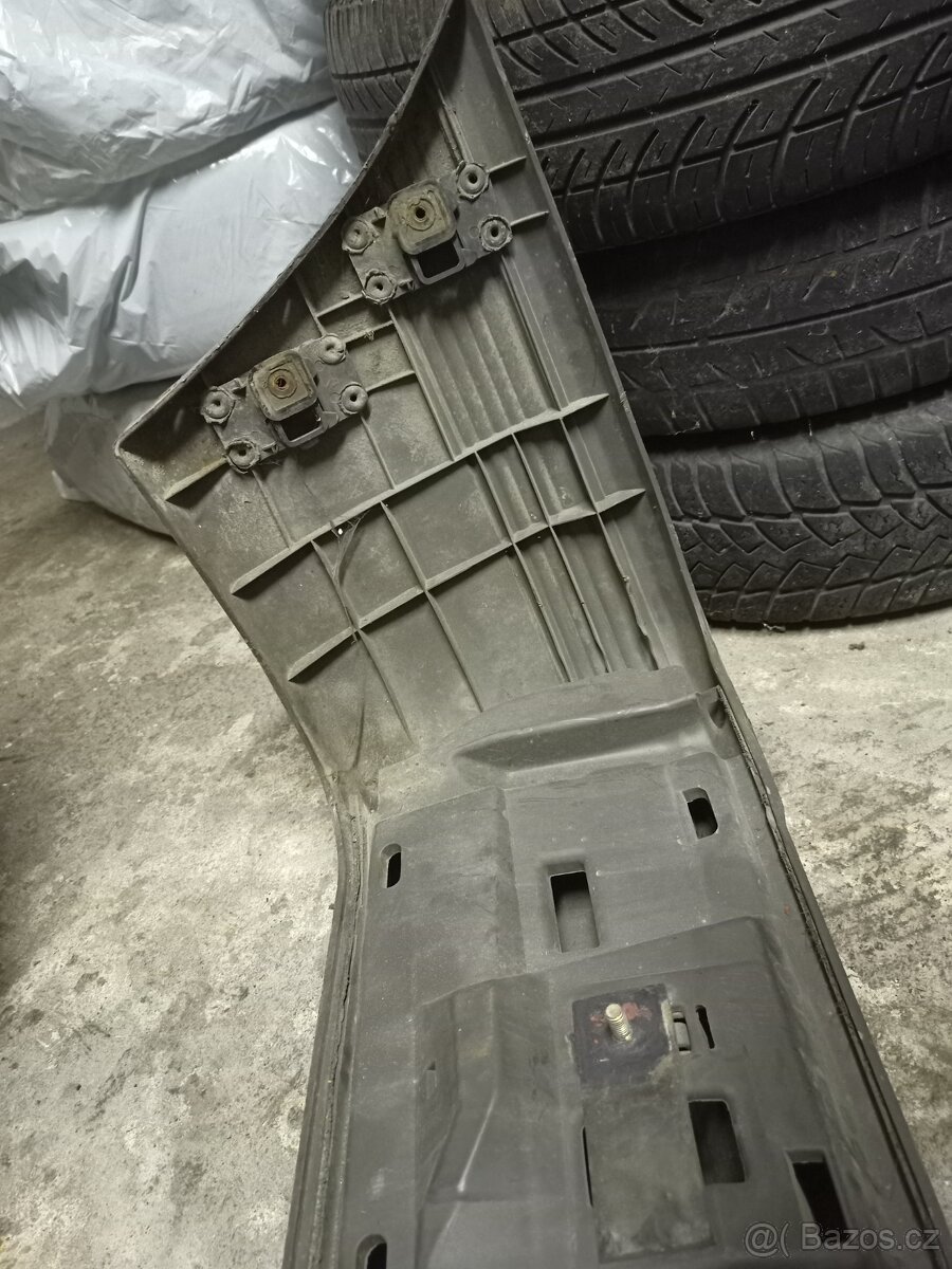 Nárazník Opel Kadett E - 3