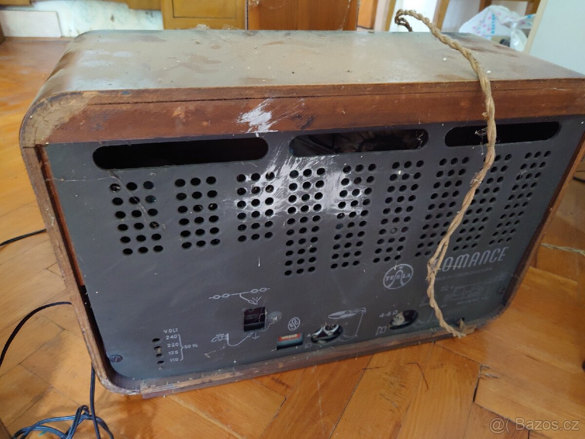 Elektronkové rádio Tesla Romance - 3