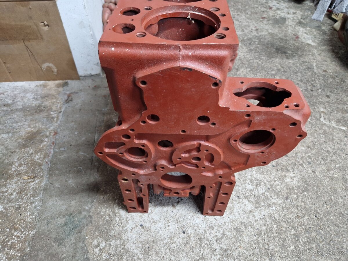 Blok motoru zetor 6911 - 3