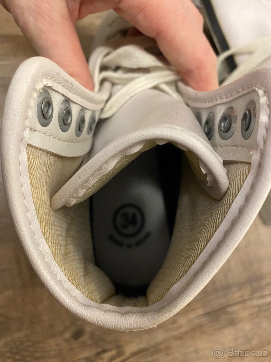 Dívčí brusle, vel. 34 - 3