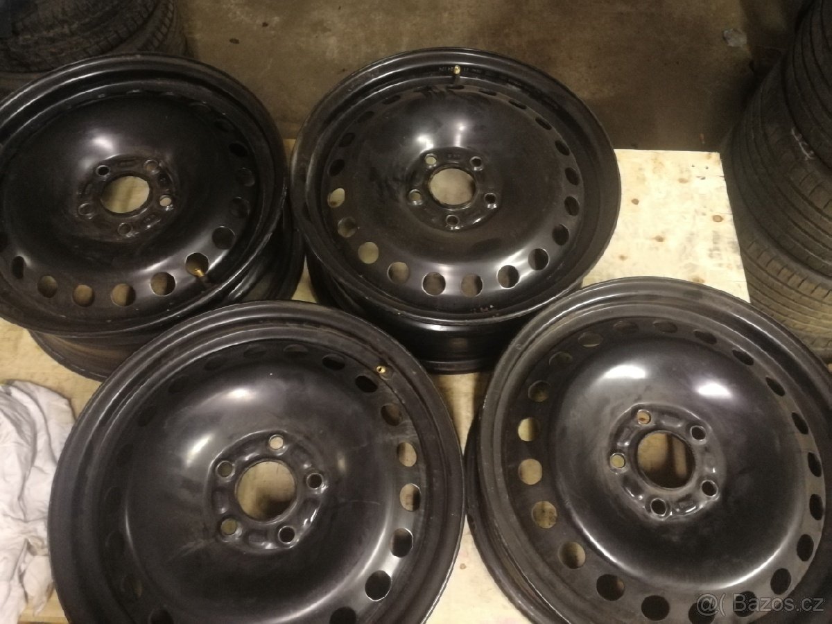 Prodám plechové disky na Ford mondeo nebo focus. Et 52.5 - 3