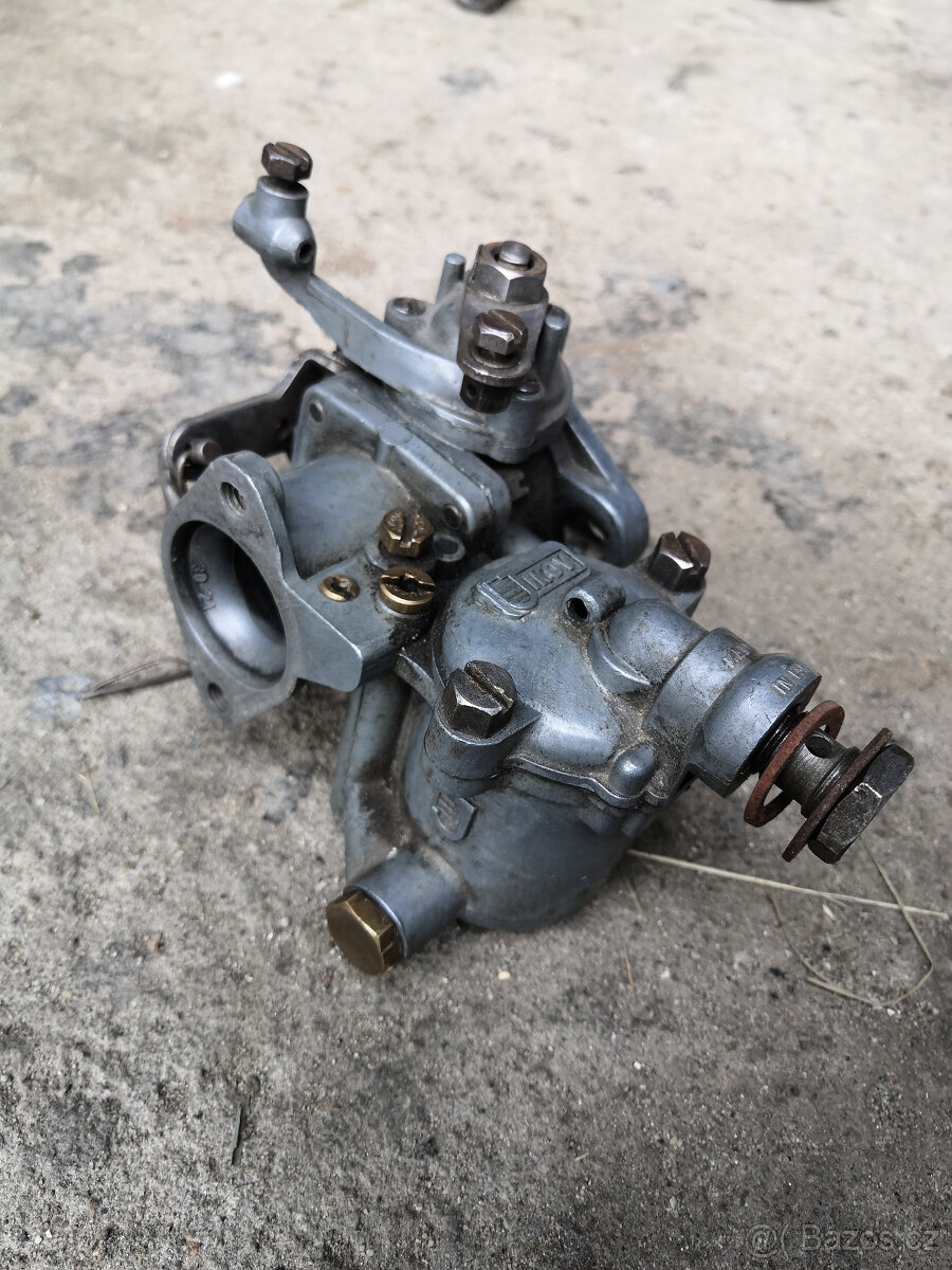 Koupím karburátor Jikov - 3