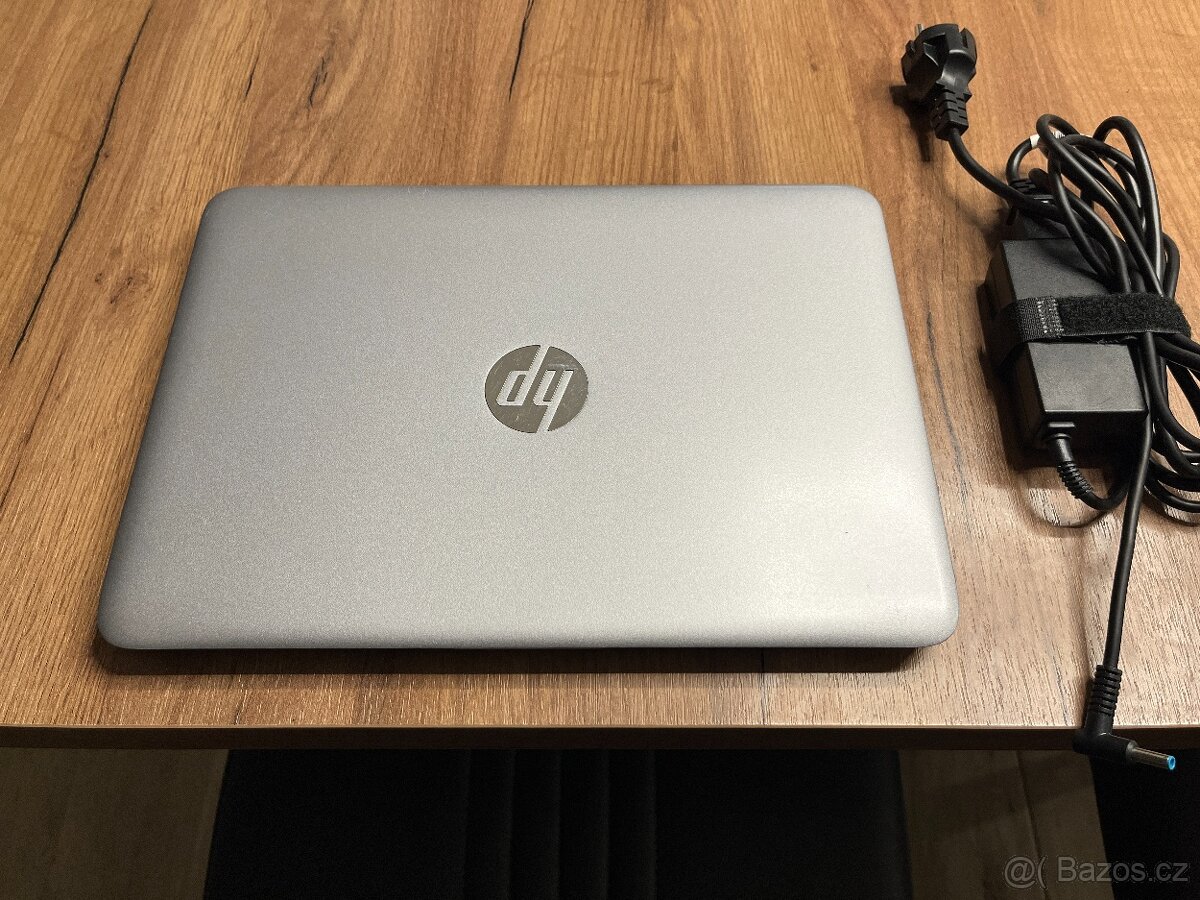 UltraBook HP EliteBook 820 G3 FULL HD IPS-i5-RAM 8GB-SSD - 3