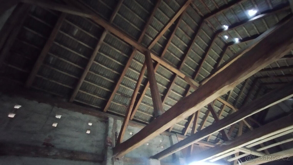 Staré trámy,vazba,střecha - 3