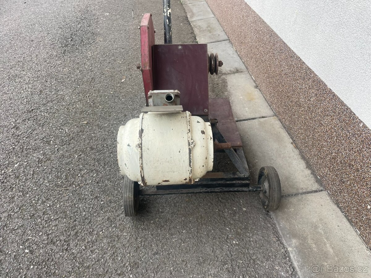 Stolní flexa na vozíku - 3