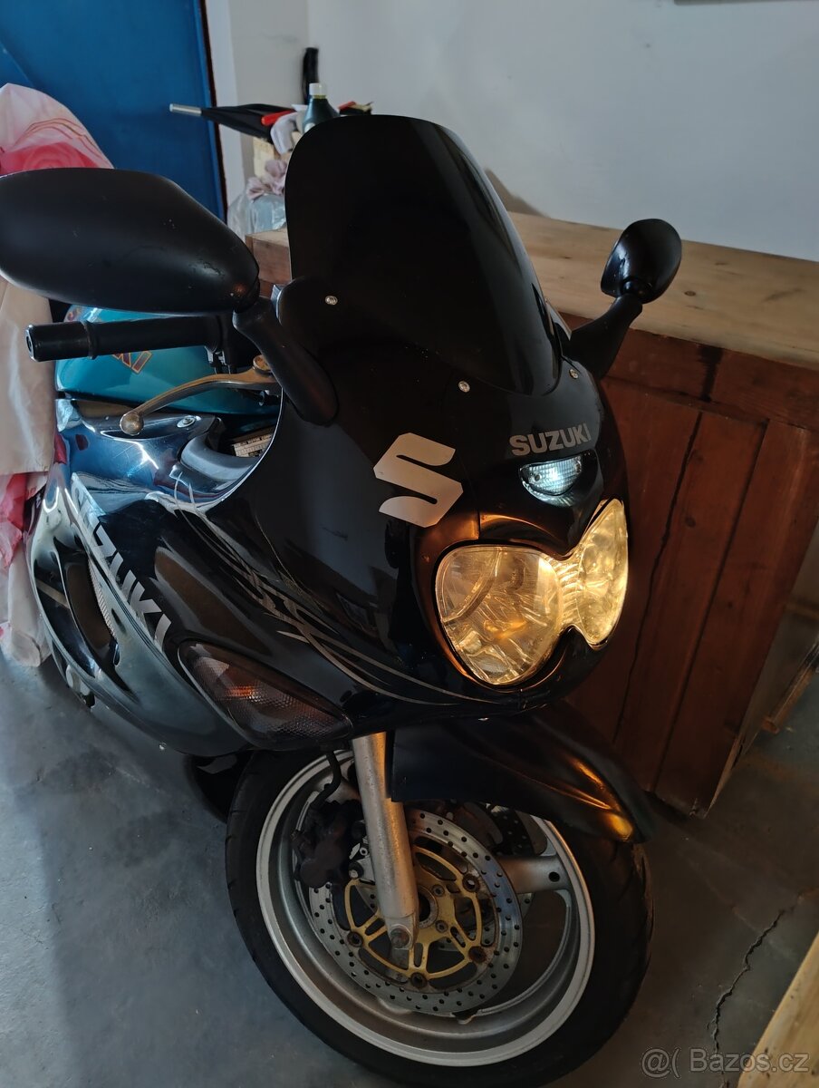 Suzuki Gsx600f - 3