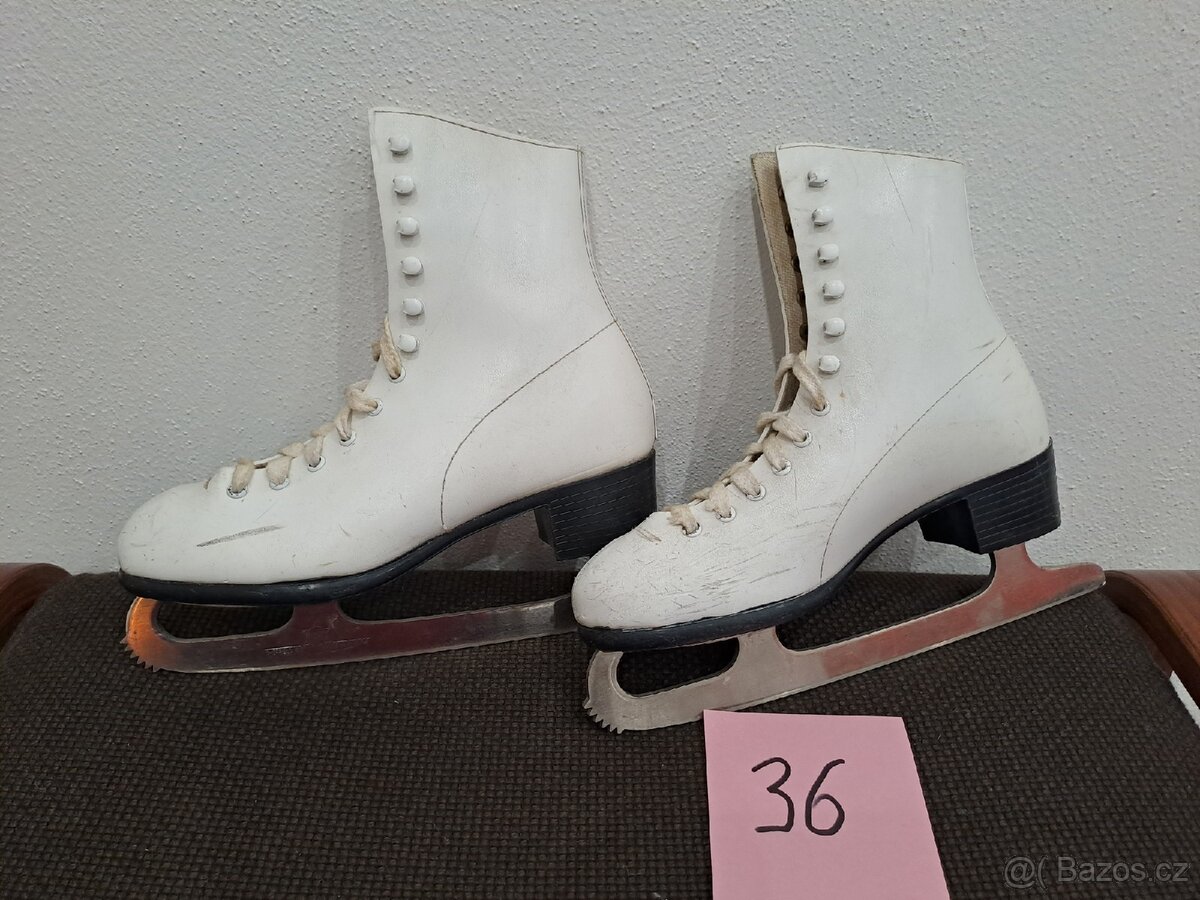 Dívčí brusle - 3