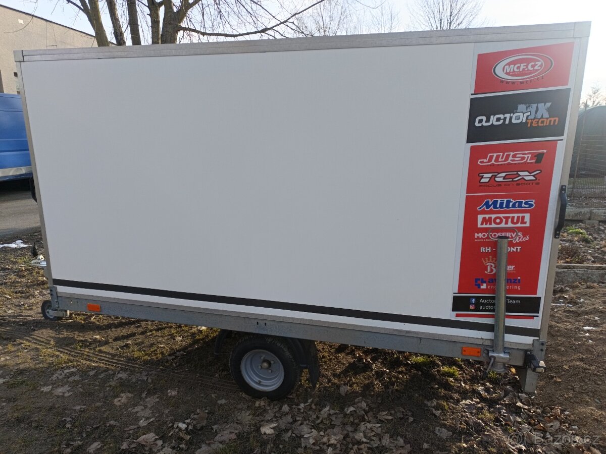 Skříňový přívěs - 3