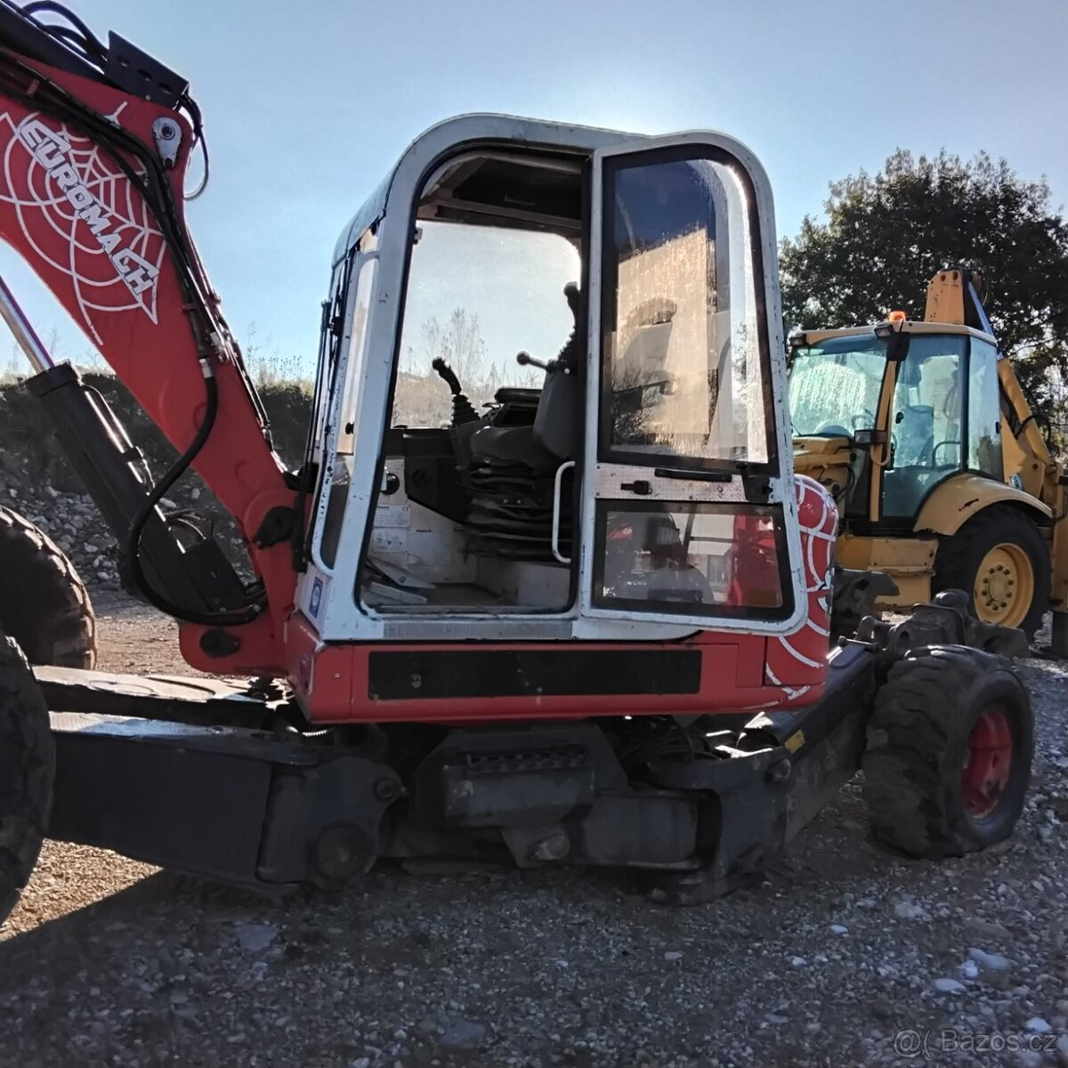 kracive rypadlo Euromach R85 LUDV - 3