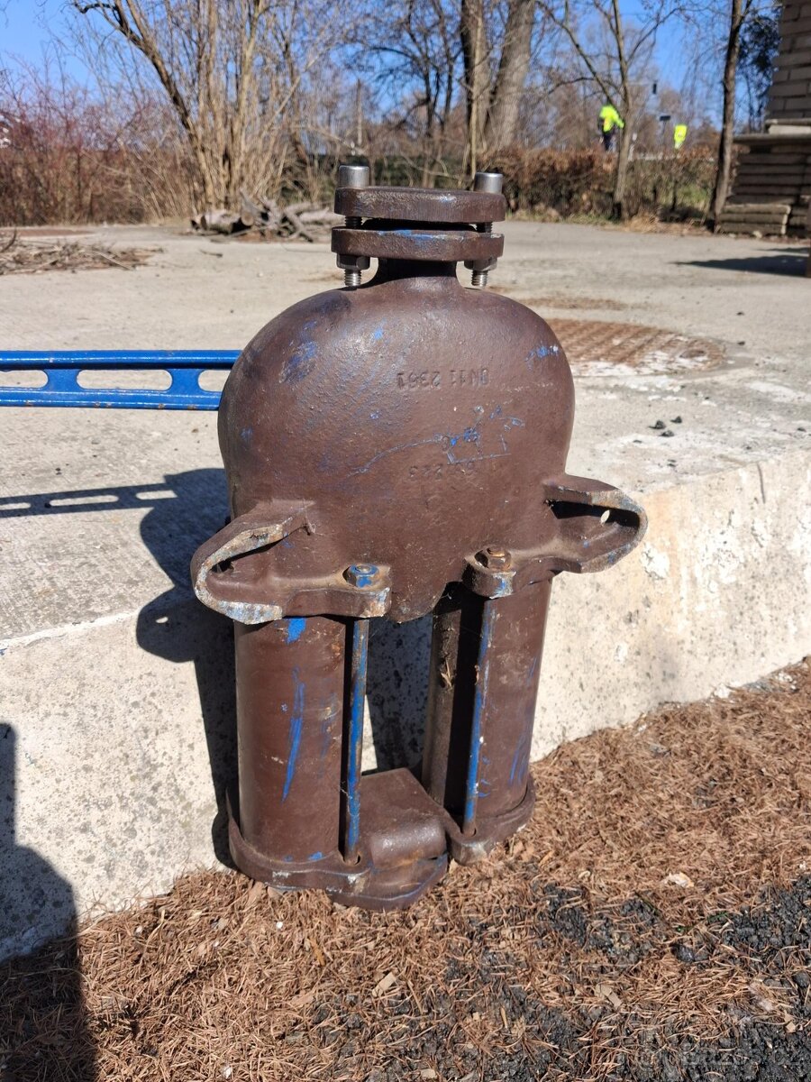 Ruční pumpa LILA 75 - 3